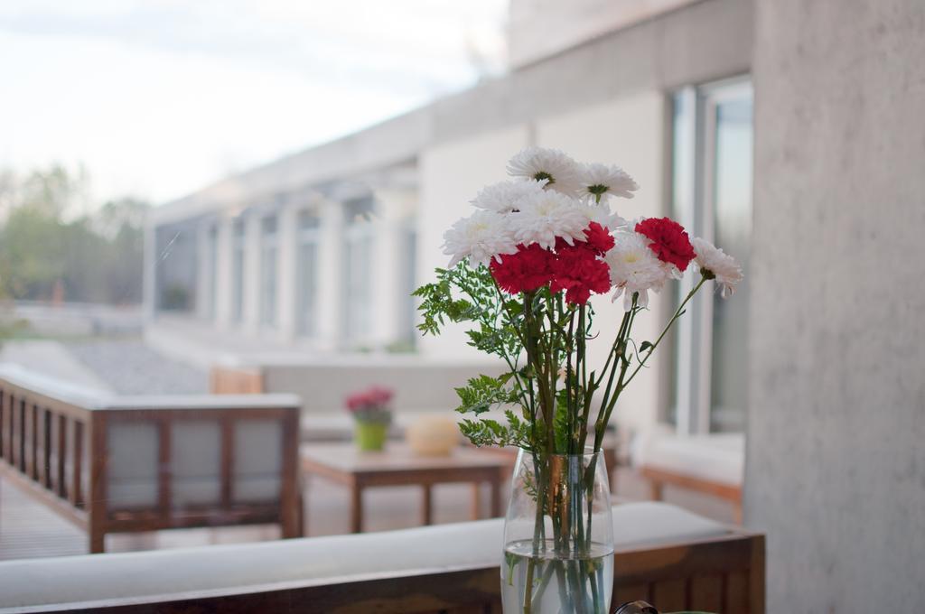 Herradura Hotel Suites เนวเก็น ภายนอก รูปภาพ